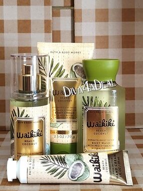 Bath & Body Works WAIKIKI BEACH COCONUT 4PC Mini/Travel Set
